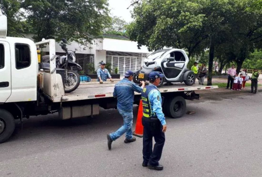 dia sin carro y sin moto neiva, dia sin carro en neiva, carros electricos en colombia, renault twizy colombia, carros electricos inmovilizados en dia sin carro, carros electricos pico y placa