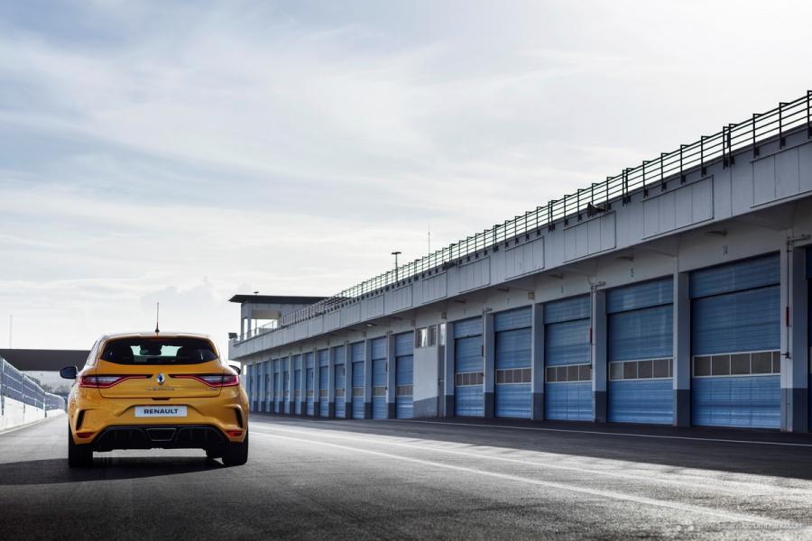 2018 - Essais presse Renault MEGANE IV R.S. TROPHY au Portugal