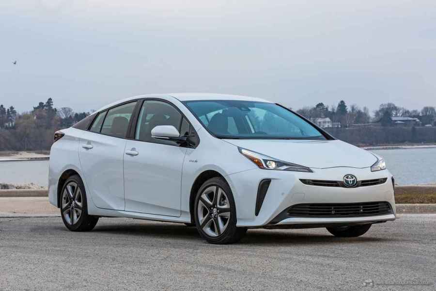 2020_Prius_Limited_05