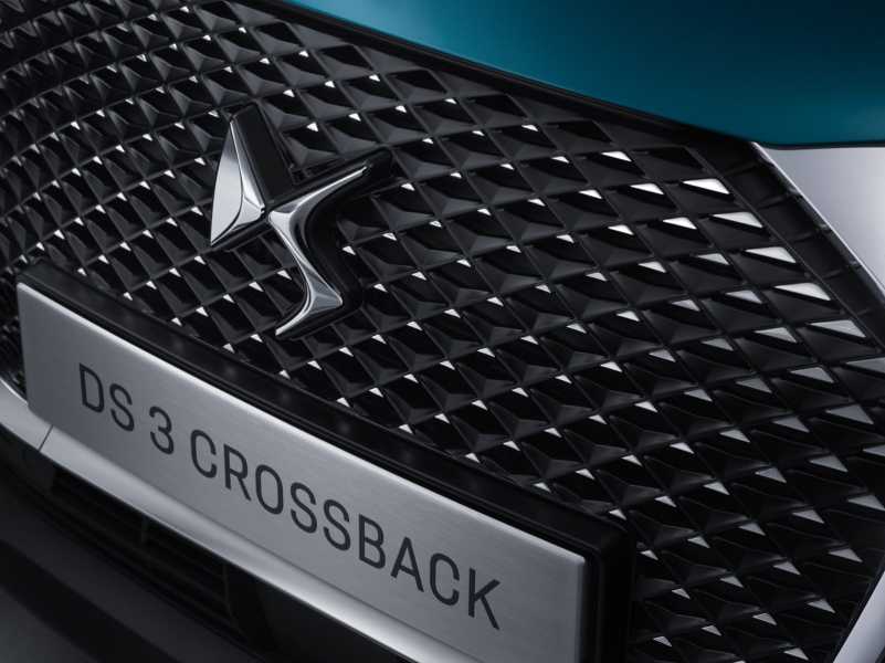 DS-3-Crossback-13