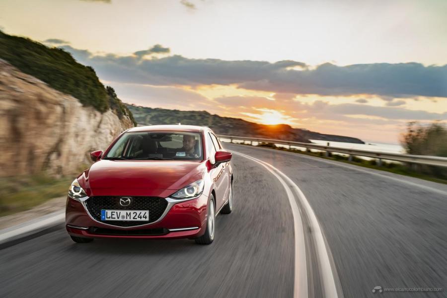 2020-Mazda2_Soul-Red-Crystal_Action_51_hires