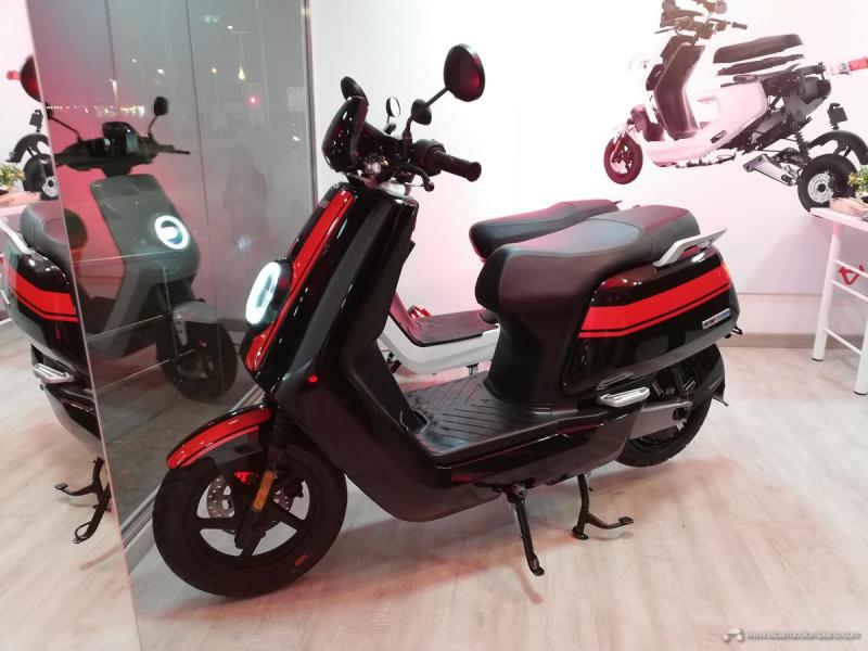 La marca de motos eléctricas NIU inauguró su primera