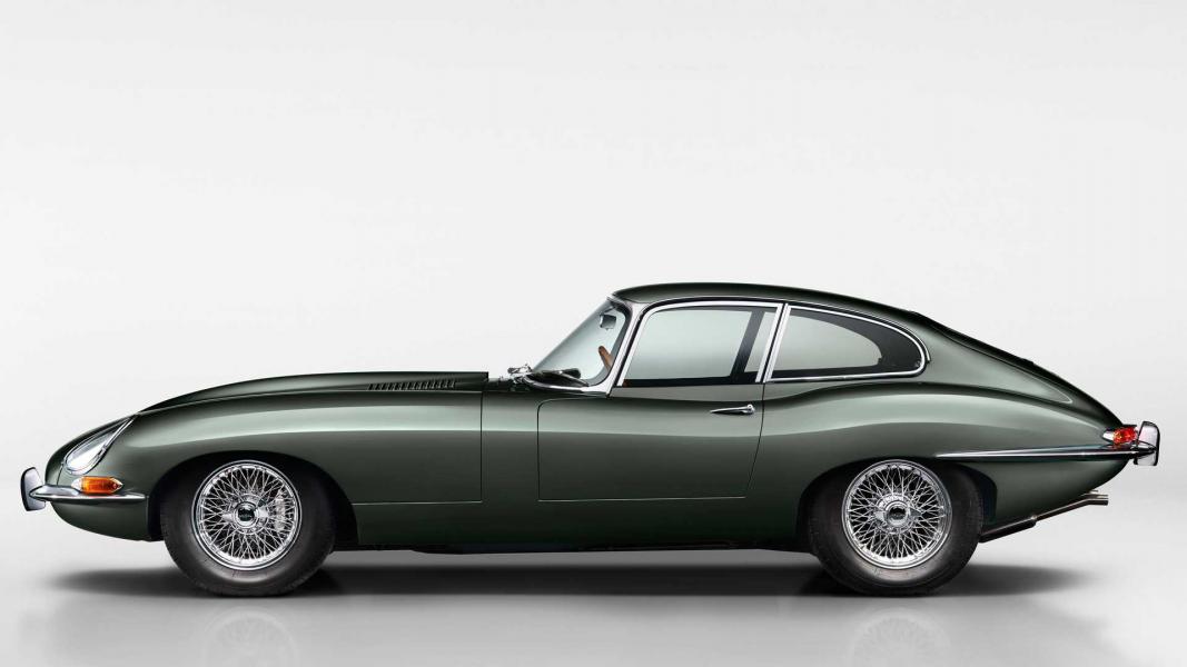 Stilvolle Jaguar F Type Oldtimer Fotos