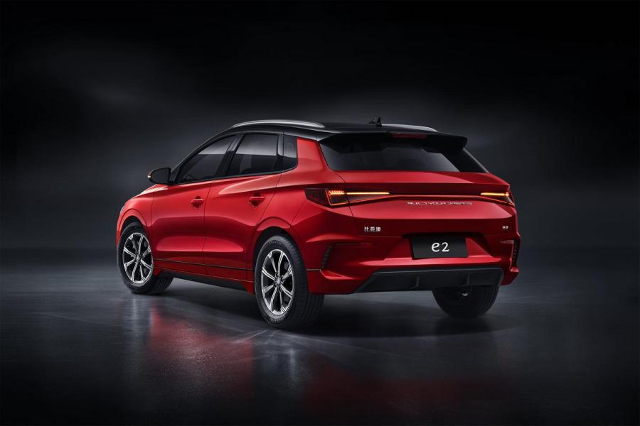 Byd e2 электромобиль