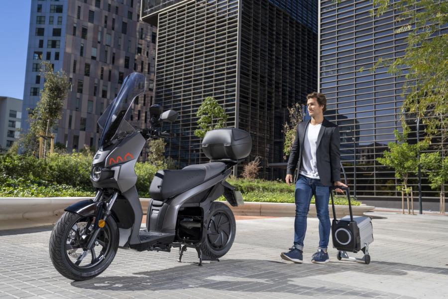 seat-mo-escooter-135-electric-scooter-7