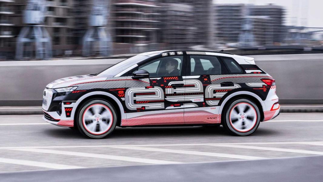 Audi-Q4-e-tron-2021-3