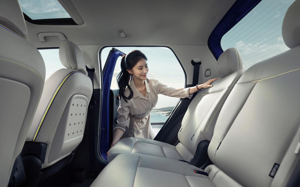 Hyundai-Casper-2022-interior-3