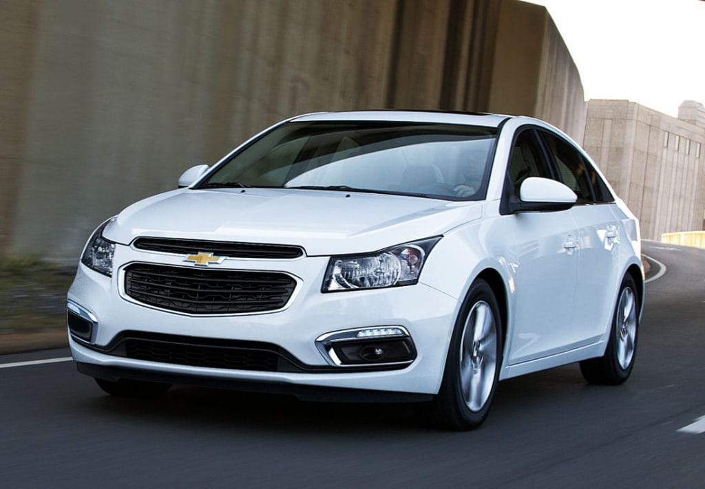 Chevrolet cruze поколения