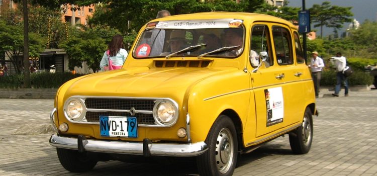 Renault 4 Piolín