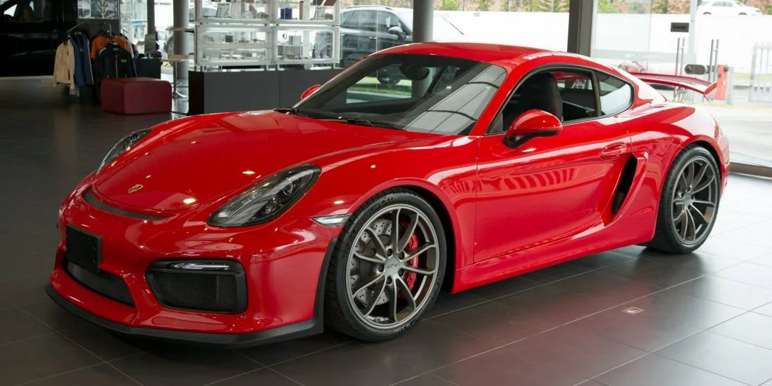 Porsche Cayman GT4