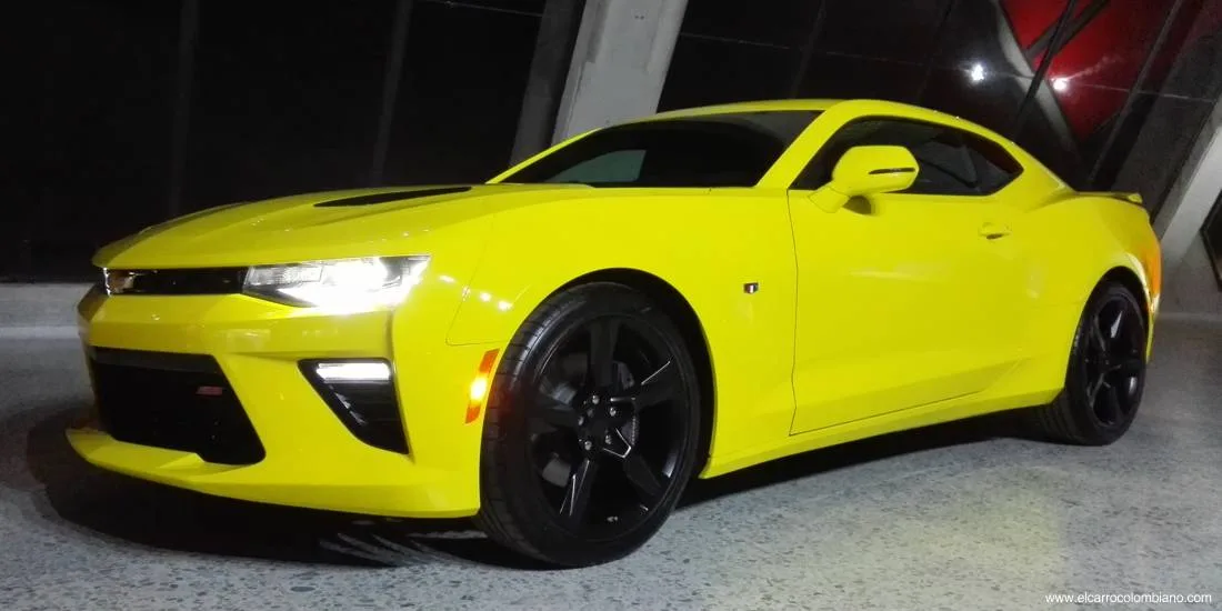 Chevrolet Camaro Six