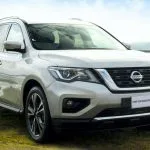 nissan pathfinder 2017