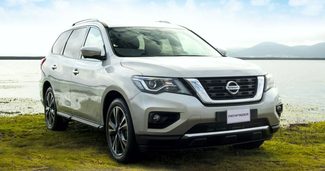 nissan pathfinder 2017