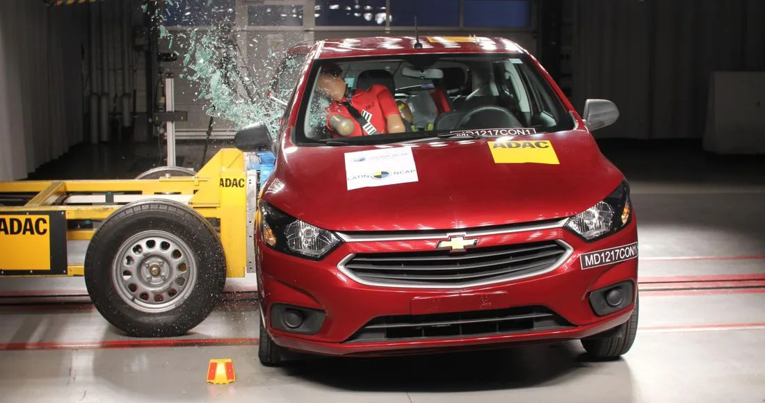 chevrolet onix seguridad, kia rio seguridad, chevrolet onix latin ncap, kia rio latin ncap, kia rio sedan latin ncap, chevrolet onix, kia rio sedan