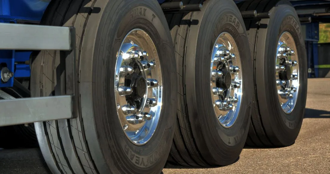 goodyear kmax, goodyear kmax colombia, goodyear kmax s, goodyear kmax d traccion