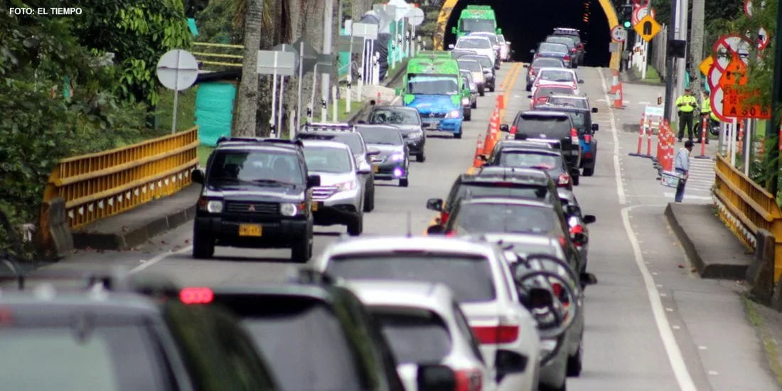 cuantos carros circularon por colombia en semana santa 2018, semana santa 2018 colombia, trafico de carros semana santa 2018 colombia, carreteras de colombia en semana santa 2018