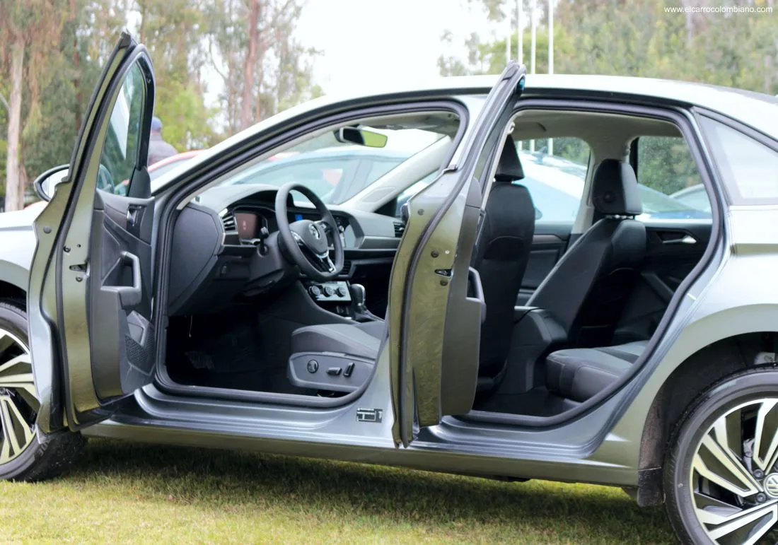 volkswagen jetta 2019 colombia, test drive volkswagen jetta 2019 colombia, primeras impresiones volkswagen jetta 2019, jetta 2019 colombia, volkswagen jetta colombia, fotos volkswagen jetta 2019 colombia, prueba volkswagen jetta 2019 colombia