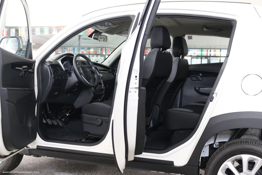 mahindra kuv100, mahindra kuv100 colombia, mahindra kuv100 2018, mahindra kuv100 2019, mahindra kuv100 2018 colombia, mahindra kuv100 2019 colombia, mahindra kuv100 precio colombia, mahindra kuv100 crossover, mahindra kuv100 suv, mahindra kuv100 comentarios, mahindra kuv100 test drive, mahindra kuv100 prueba, mahindra kuv100 caracteristicas, mahindra kuv100 autocom, fersautos bucaramanga, fersautos cucuta