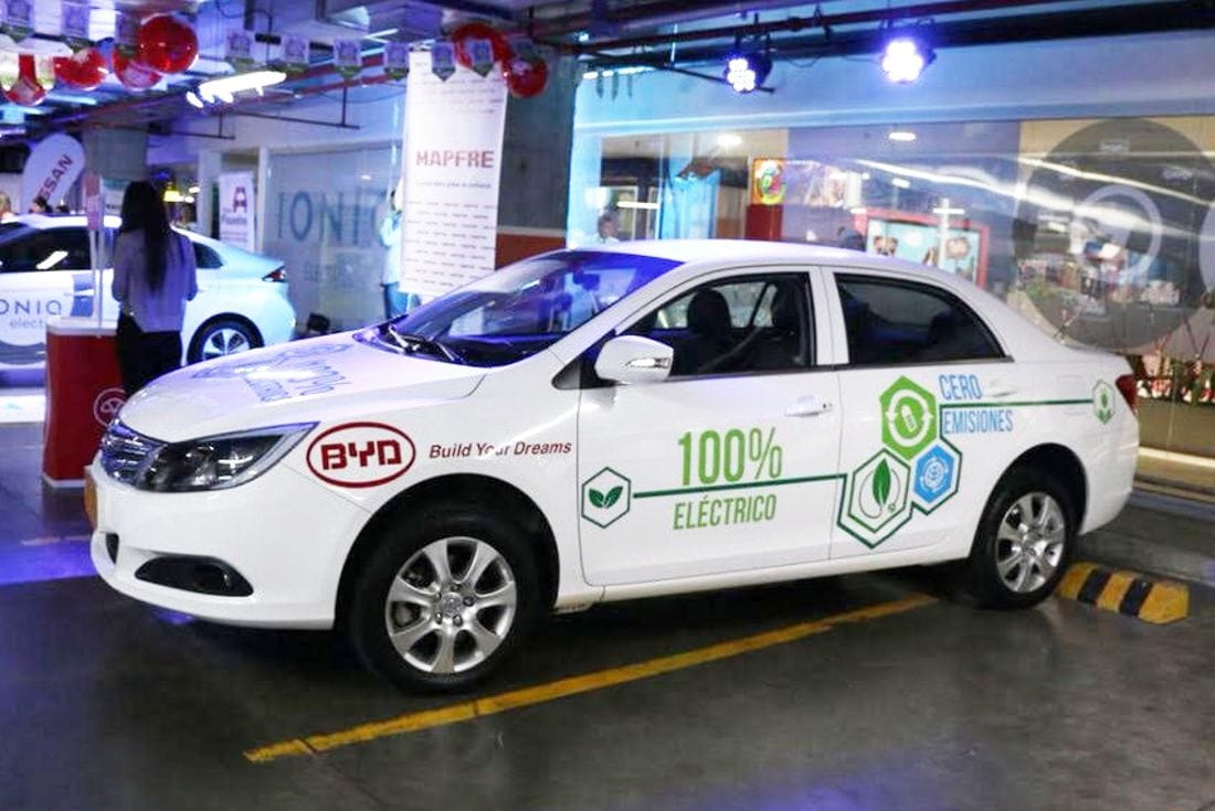 carros electricos en colombia, cuanto cuesta un carro electrico en colombia, beneficios de carros electricos en colombia, cuanto cuesta tener un carro electrico en colombia, cuanto cuesta una recarga para un carro electrico en colombia, que pasa con las baterias de los carros electricos, carros electricos que se venden en colombia, informacion sobre carros electricos en colombia