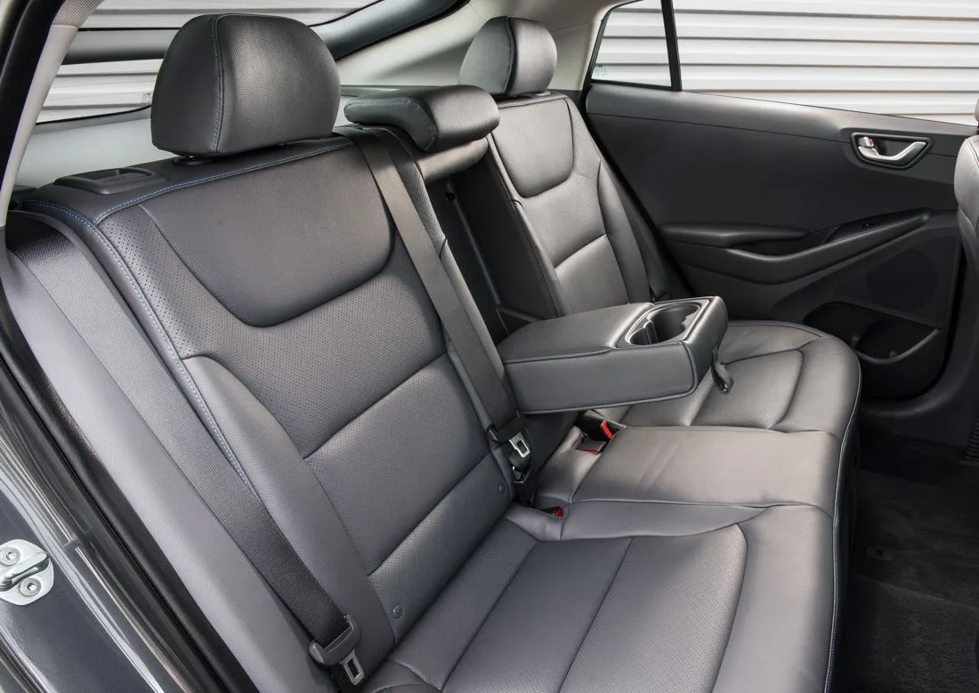 hyundai ioniq colombia, hyundai ioniq, hyundai ioniq precio colombia, hyundai ioniq hibrido, hyundai ioniq hibrido colombia, hyundai ioniq hibrido precio colombia, hyundai ioniq 2019, hyundai ioniq 2019 colombia, hyundai ioniq 2019 precio colombia, hyundai ioniq fotos, hyundai ioniq ficha tecnica, hyundai ioniq colombia ficha tecnica, hyundai ioniq colombia versiones, hyundai ioniq colombia equipamiento