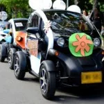 renault twizy, renault twizy colombia, renault twizy disfraces, renault twizy con disfraz, renault twizy disfrazado, carros con disfraz, disfraces para carros, halloween 2018, dia de las brujas 2018, dia de halloween 2018, carros electricos en colombia
