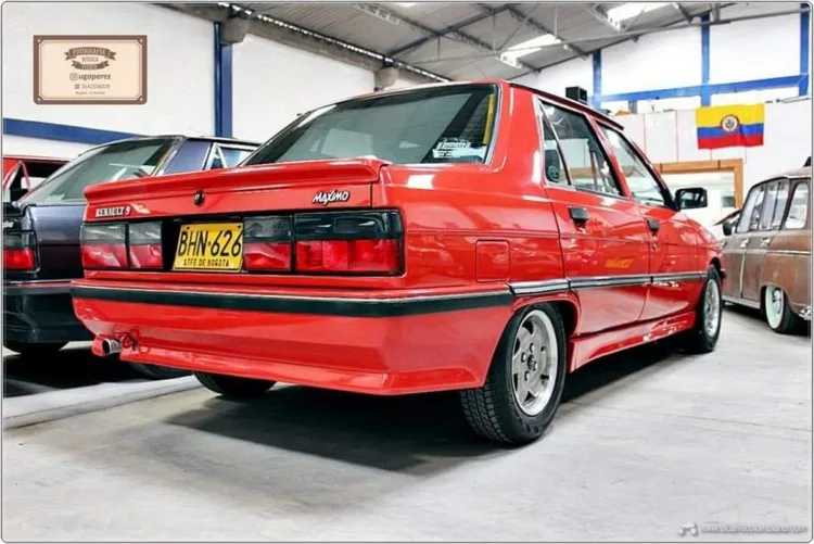 renault clasicos en colombia, renault clasicos, renault antiguos, carros renault, carros renault en colombia, renault en colombia, renault 4, renault 6, renault 12, renault 9, renault 9 prestige, renault 9 gts, renault 9 inyeccion, renault 18, renault 18 break, renault 18 gtx, renault 19, renault 15, renault con placas de clasico y antiguo, renault classic colombia, club clasicos renault colombia
