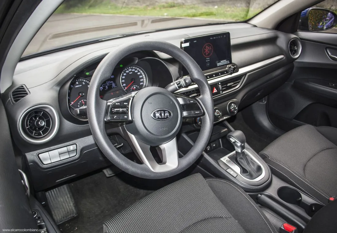 kia cerato vivro colombia, kia cerato vivro, kia cerato vivro 2019 colombia, kia cerato vivro precio colombia, kia cerato 2019 colombia, kia cerato 2019 precio colombia, kia cerato 2019, kia cerato vivro fotos, kia cerato colombia, compra de un carro kia, comprar carro kia en colombia, kia cerato vivro opiniones, kia cerato vivro comentarios