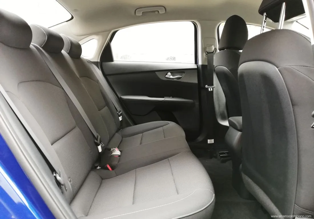 kia cerato vivro colombia, kia cerato vivro, kia cerato vivro 2019 colombia, kia cerato vivro precio colombia, kia cerato 2019 colombia, kia cerato 2019 precio colombia, kia cerato 2019, kia cerato vivro fotos, kia cerato colombia, compra de un carro kia, comprar carro kia en colombia, kia cerato vivro opiniones, kia cerato vivro comentarios