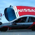 nissan march, nissan march reto en dos ruedas, nissan march en dos ruedas, copa nissan march, tatan mejia, tatan mejia copa nissan march, nissan march colombia, copa monomarca nissan march