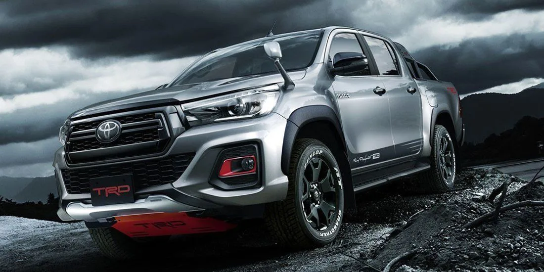 toyota hilux black rally edition, toyota hilux gr-s, toyota hilux gr sport, toyota hilux black rally edition 2019, toyota salon de tokio 2019, toyota hilux deportiva, toyota hilux trd, toyota hilux trd 2019
