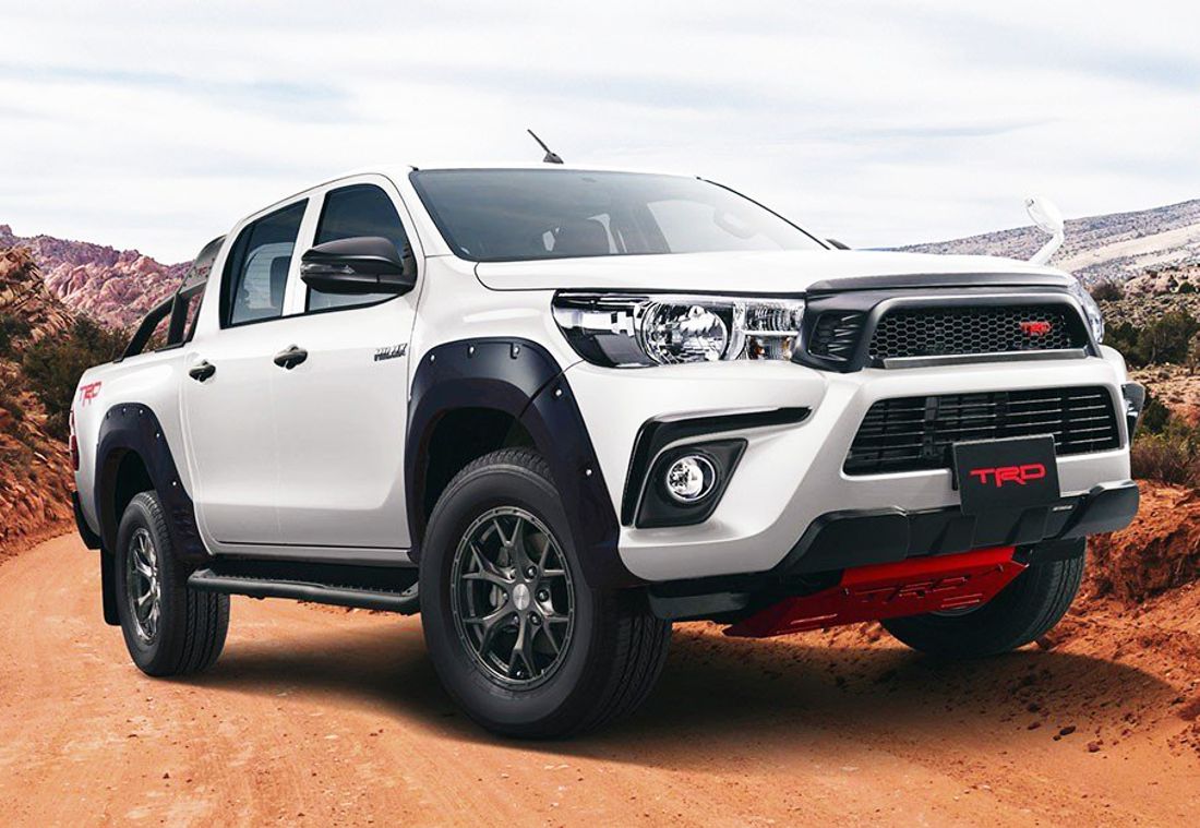 toyota hilux black rally edition, toyota hilux gr-s, toyota hilux gr sport, toyota hilux black rally edition 2019, toyota salon de tokio 2019, toyota hilux deportiva, toyota hilux trd, toyota hilux trd 2019