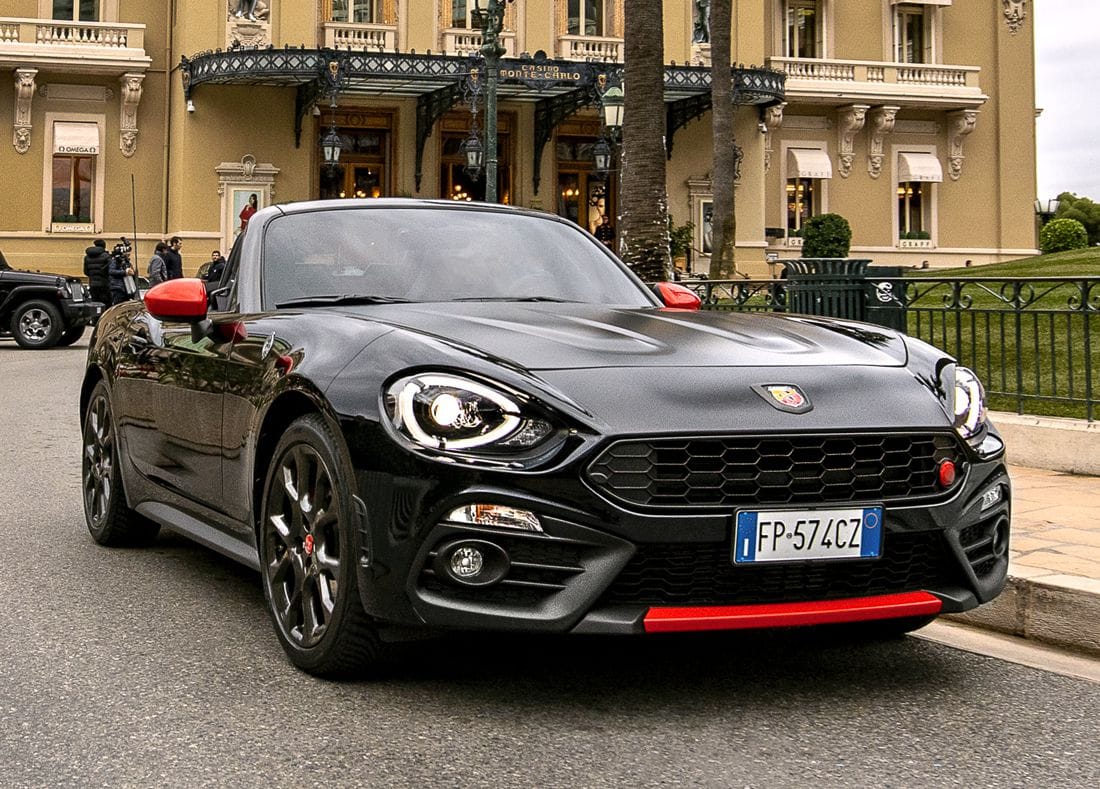 abarth 70th anniversary, abarth 595 70th anniversary, abarth 595 competizione 70th anniversary, abarth 124 spider 70th anniversary, abarth 70th caracteristicas, abarth 70th anniversary fotos, abarth 595 2019, abarth 124 spider 2019, fiat abarth 595 2019, fiat abarth 124 spider 2019