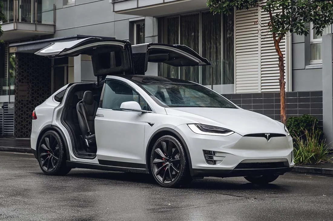tesla, tesla model x, tesla model s, tesla baterias, tesla paquetes de baterias, tesla oferta de baterias, tesla model x bateria, tesla model x nueva bateria, tesla model x capacidad de bateria, tesla model s bateria, tesla model s nueva bateria, tesla model s capacidad de bateria, tesla linea de vehiculos, tesla oferta de vehiculos, tesla portafolio de vehiculos, tesla carros, tesla autos, tesla camionetas, tesla suv
