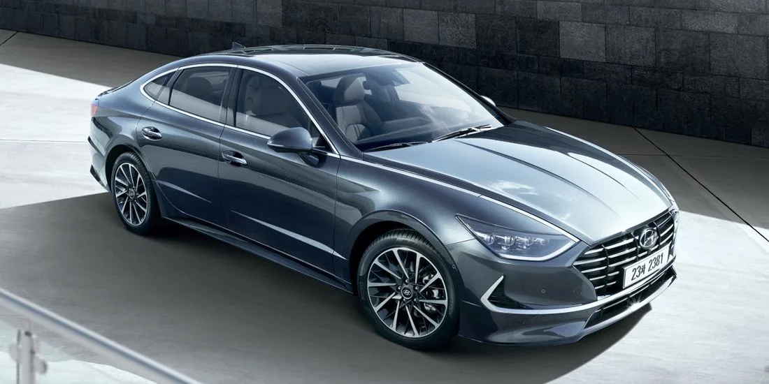 hyundai sonata 2020, hyundai sonata 2020 primeras fotos oficiales, hyundai sonata 2020 diseño, hyundai sonata 2020 caracteristicas, hyundai sonata 2020 tablero, hyundai sonata 2020 interior, hyundai sonata 2020 fotos, hyundai sonata 2020 imagenes, hyundai sonata 2020 lanzamiento