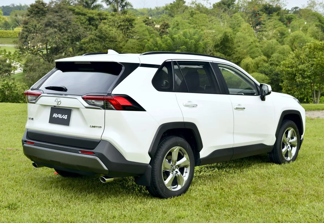 toyota rav4, toyota rav4 2020, toyota rav4 2020 colombia, toyota rav4 2020 precio, toyota rav4 2020 precio colombia, toyota rav4 2020 versiones, toyota rav4 xle 2020, toyota rav4 limited 4x2 2020, toyota rav4 limited 4x4 2020, toyota rav4 2020 caracteristicas, toyota rav4 2020 ficha tecnica, toyota rav4 2020 fotos, toyota rav4 2020 imagenes
