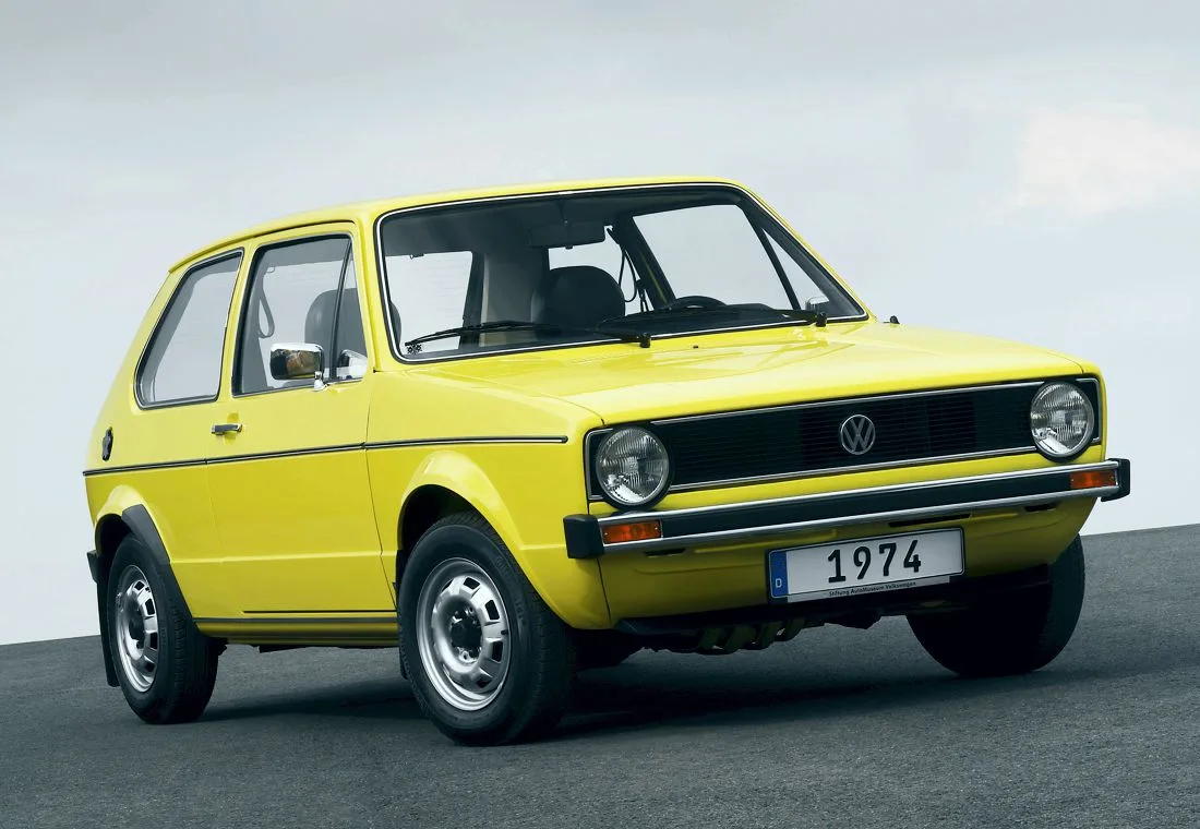 volkswagen golf historia, historia del volkswagen golf, volkswagen golf historia en colombia, primer volkswagen golf, volkswagen golf 1974, generaciones del volkswagen golf, 45 años del volkswagen golf, cuando salio el primer volkswagen golf, como era el primer volkswagen golf, volkswagen golf clasico caracteristicas, volkswagen golf 1974 caracteristicas, volkswagen golf imagenes, volkswagen golf fotos, volkswagen golf colombia, volkswagen golf mexico
