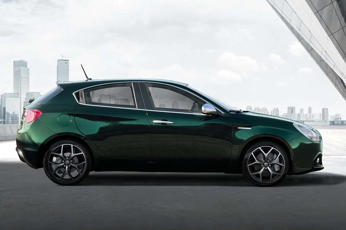 alfa romeo giulietta 2019, alfa romeo giulietta, alfa romeo giulietta 2019 salon de ginebra 2019, alfa romeo giulietta 2019 presentacion, alfa romeo giulietta 2019 europa, alfa romeo giulietta 2019 caracteristicas, alfa romeo giulietta 2019 exterior, alfa romeo giulietta 2019 motor, alfa romeo giulietta 2019 interior, alfa romeo giulietta 2019 ficha tecnica, alfa romeo giulietta 2019 imagenes, alfa romeo giulietta 2019 fotos, alfa romeo giulietta 2019 desempeño, alfa romeo giulietta 2019 precio