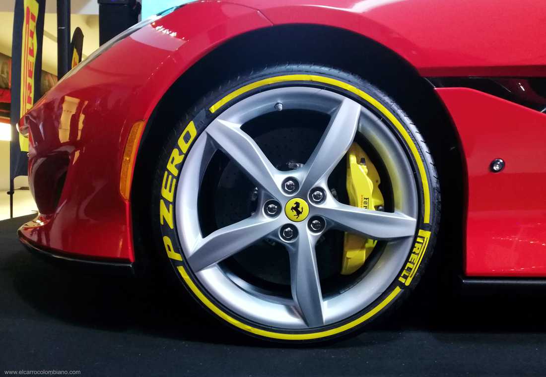 ferrari portofino, ferrari portofino colombia, ferrari portofino precio colombia, ferrari portofino caracteristicas, ferrari portofino 2020, ferrari portofino fotos, ferrari portofino aceleracion, ferrari portofino velocidad maxima, ferrari portofino bogota, super autos deportivos en colombia