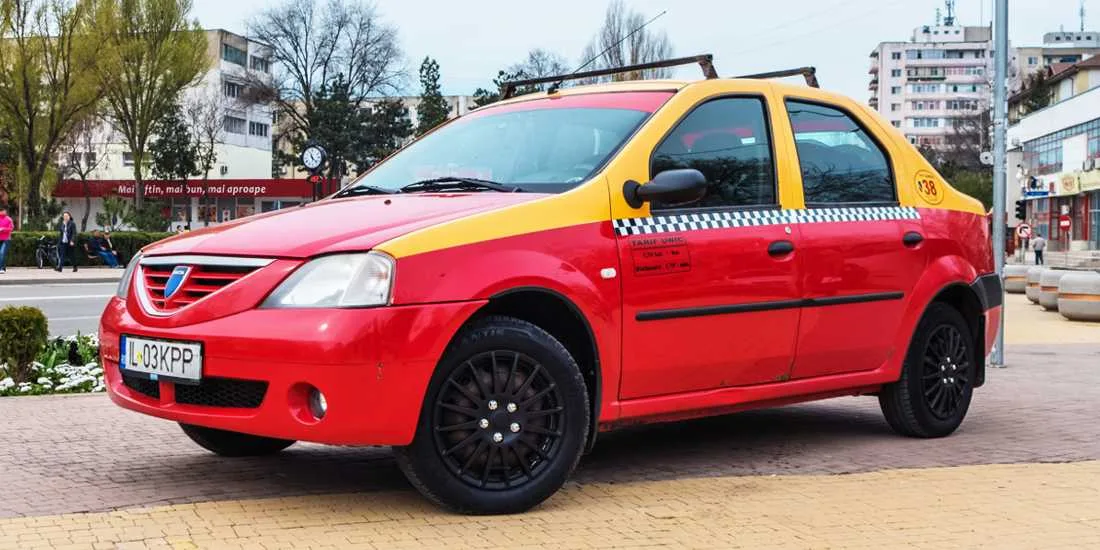 dacia logan, dacia logan 1 millon de kilometros, autos de 1 millon de kilometros, renault logan, fiabilidad renault logan, fiabilidad dacia logan, fiabilidad dacia, que tan fiables son los coches dacia, dacia logan que recorrio 1 millon de kilometros, dacia logan taxi, renault logan taxi