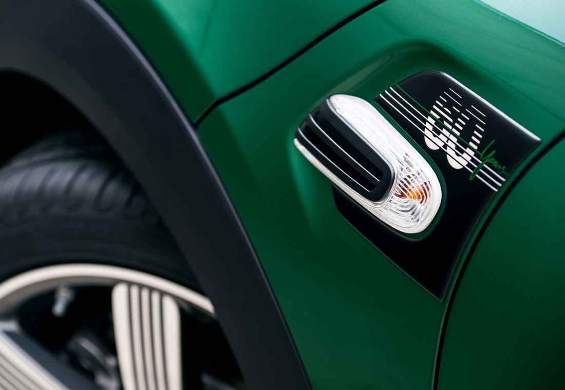 mini 60 years edition, mini 60 years edition colombia, mini 60 years edition precio, mini 60 years edition precio colombia, mini 60 years edition 1.5 twinpower turbo, mini 60 years edition 2.0 twinpower turbo, mini 60 years edition 2019, mini 60 years edition caracteristicas, mini 60 years edition versiones, mini 60 years edition ficha tecnica, mini 60 years edition equipamiento, mini 60 years edition especificaciones