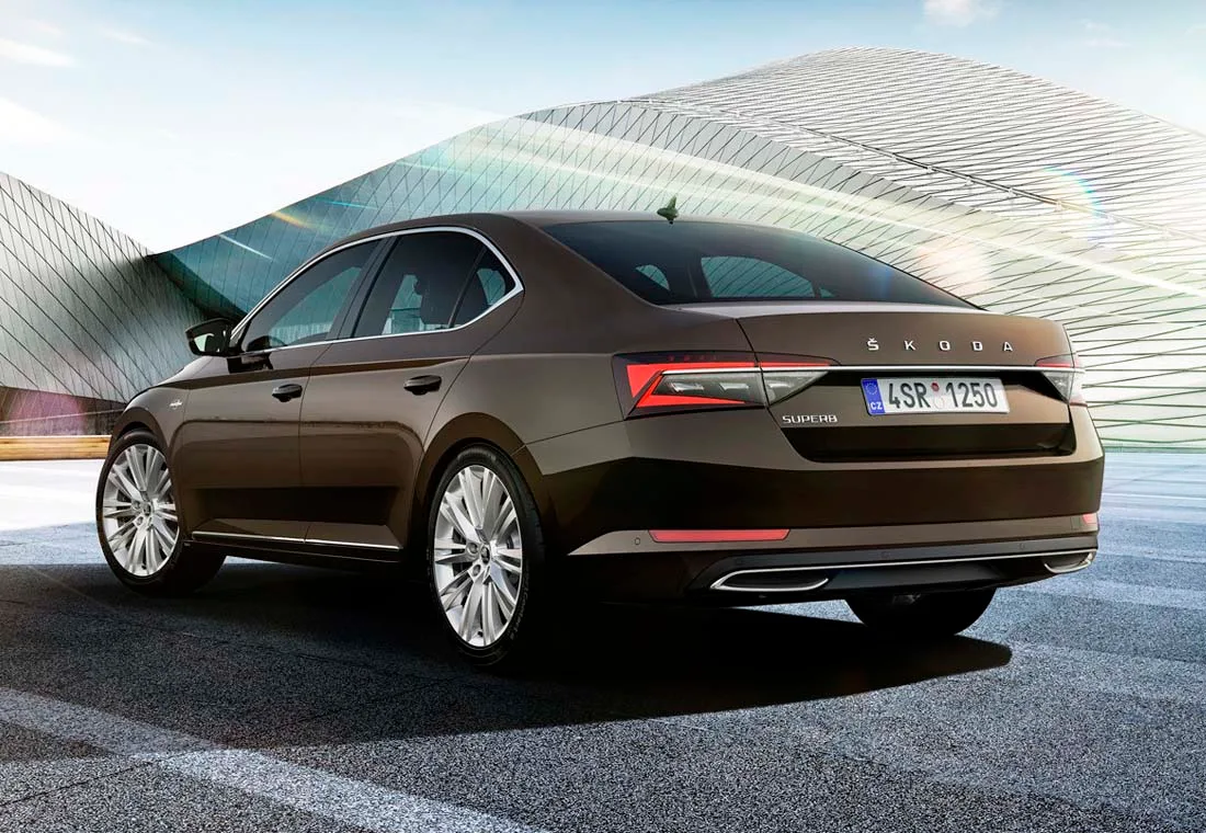 skoda superb 2019, nuevo skoda superb 2019, nuevo skoda superb, skoda superb 2019 caracteristicas, skoda superb 2019 novedades, skoda superb 2019 ficha tecnica, skoda superb 2019 imagenes, skoda superb 2019 fotos, skoda superb 2019 especificaciones, skoda superb 2019 lanzamiento, skoda superb 2019 motor, skoda superb 2019 hibrido enchufable, skoda superb 2019 crossover, skoda superb iv 2019, skoda superb scout 2019