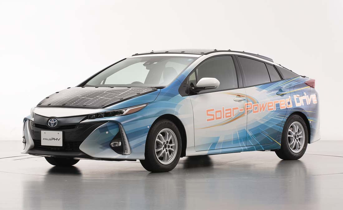 danés George Eliot En riesgo Toyota presenta un nuevo prototipo del Prius recargable con energía solar