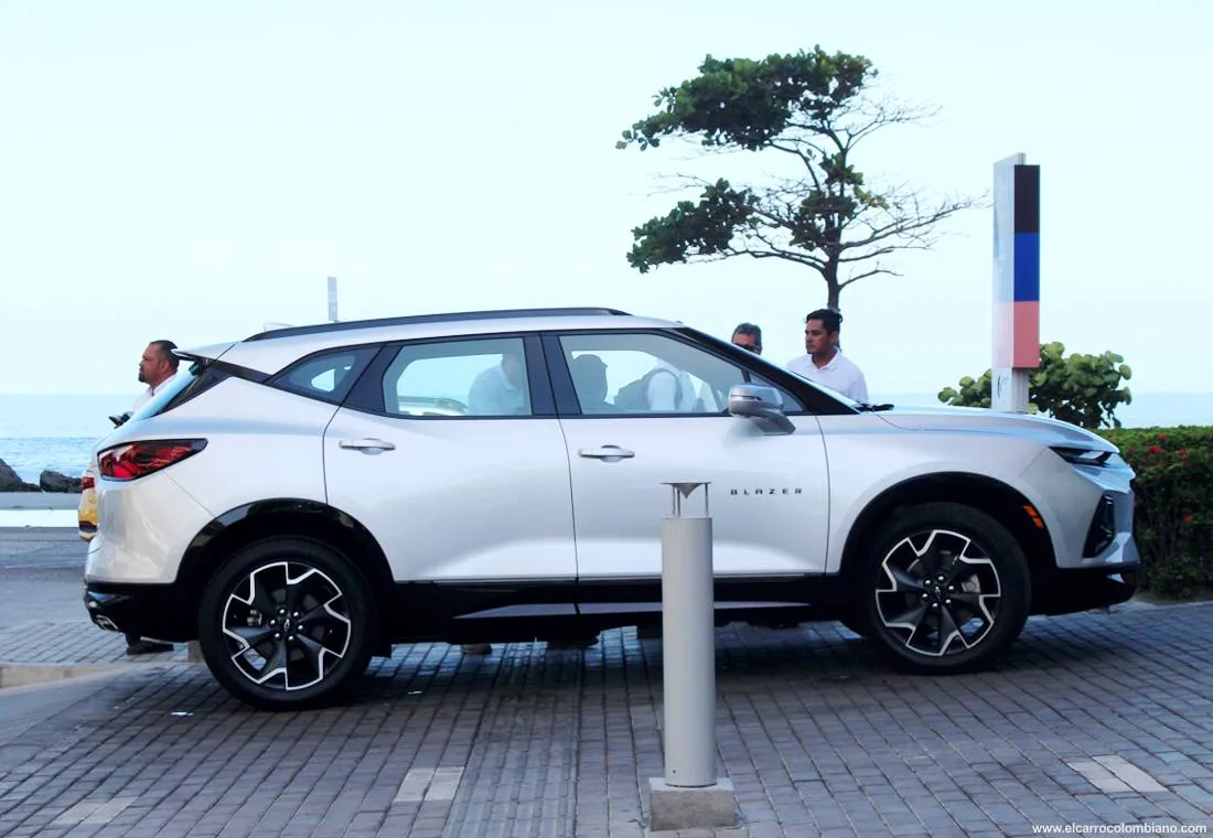 chevrolet blazer, chevrolet blazer colombia, chevrolet blazer rs, chevrolet blazer rs colombia, chevrolet blazer 2019, chevrolet blazer 2019 colombia, chevrolet blazer 2020, chevrolet blazer 2020 colombia, chevrolet blazer precio colombia, chevrolet blazer rs precio colombia, chevrolet blazer impresiones de manejo, chevrolet blazer rs prueba de ruta, chevrolet blazer rs test drive, chevrolet blazer comentarios, chevrolet blazer rs comentarios, chevrolet blazer 2020 prueba de ruta, chevrolet blazer rs lanzamiento en colombia
