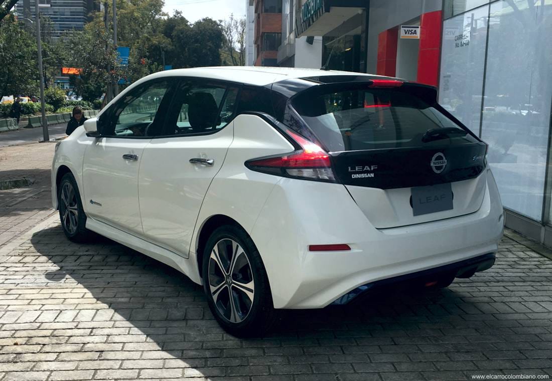 nissan leaf, nissan leaf colombia, nissan leaf 2019, nissan leaf 2019 colombia, nissan leaf precio colombia, nissan leaf 2019 precio colombia, nissan leaf 2019 caracteristicas, nissan leaf 2020, nissan leaf 2020 colombia, nissan leaf autonomia, nissan leaf ficha tecnica, nissan leaf lanzamiento en colombia, nissan leaf recarga, como se recarga un carro electrico en colombia, como se recarga un nissan leaf