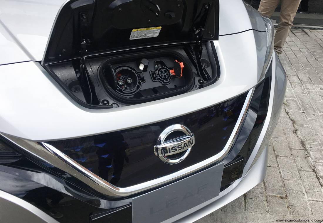 nissan leaf, nissan leaf colombia, nissan leaf 2019, nissan leaf 2019 colombia, nissan leaf precio colombia, nissan leaf 2019 precio colombia, nissan leaf 2019 caracteristicas, nissan leaf 2020, nissan leaf 2020 colombia, nissan leaf autonomia, nissan leaf ficha tecnica, nissan leaf lanzamiento en colombia, nissan leaf recarga, como se recarga un carro electrico en colombia, como se recarga un nissan leaf