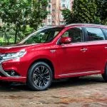 mitsubishi outlander phev, mitsubishi outlander phev prueba de manejo, mitsubishi outlander phev prueba de ruta, mitsubishi outlander phev test drive, mitsubishi outlander phev comentarios, mitsubishi outlander phev ficha tecnica, mitsubishi outlander phev puntos a favor, mitsubishi outlander phev dimensiones, mitsubishi outlander phev equipamiento, mitsubishi outlander phev colombia, mitsubishi outlander phev precio colombia, mitsubishi outlander phev prueba de manejo en colombia