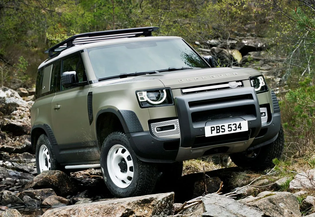 land rover defender, land rover defender 2020, land rover defender nueva generacion, land rover defender nuevo, land rover defender 90, land rover defender 110, land rover defender 90 2020, land rover defender 110 2020, land rover defender 2020 caracteristicas, land rover defender 2020 versiones, land rover defender 2020 dimensiones, land rover defender 2020 ficha tecnica, land rover defender 2020 microhibrido, land rover defender 2020 hibrido, land rover defender 2020 fotos, land rover defender 2020 imagenes, land rover defender 2020 colombia, land rover 4x4 nuevo, nuevo campero land rover 4x4, nuevo campero land rover, nuevo campero land rover colombia
