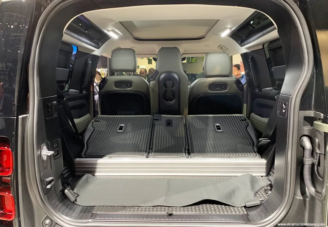 land rover defender 2020, land rover defender, land rover defender 90, land rover defender 90 precio, land rover defender precio colombia, land rover defender 110, land rover defender 110 precio, land rover defender 110 precio colombia, land rover defender 2020 caracteristicas, land rover defender 2020 comentarios, land rover defender 2020 video, land rover defender 2020 video colombia, land rover defender 2020 hibrido, land rover defender 2020 motores, land rover defender 2020 mecanica, land rover defender 2020 ficha tecnica, land rover defender 2020 fotos, land rover defender salon de frankfurt 2019, land rover defender nueva generacion, nuevo land rover defender, land rover defender primer contacto