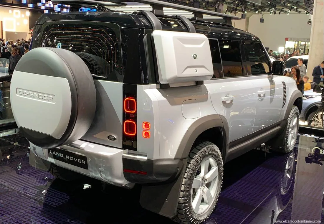 land rover defender 2020, land rover defender, land rover defender 90, land rover defender 90 precio, land rover defender precio colombia, land rover defender 110, land rover defender 110 precio, land rover defender 110 precio colombia, land rover defender 2020 caracteristicas, land rover defender 2020 comentarios, land rover defender 2020 video, land rover defender 2020 video colombia, land rover defender 2020 hibrido, land rover defender 2020 motores, land rover defender 2020 mecanica, land rover defender 2020 ficha tecnica, land rover defender 2020 fotos, land rover defender salon de frankfurt 2019, land rover defender nueva generacion, nuevo land rover defender, land rover defender primer contacto