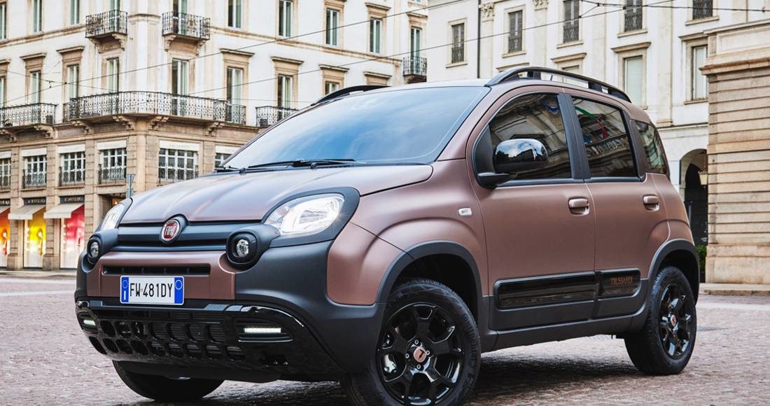 fiat panda, fiat panda trussardi, fiat panda trussardi caracteristicas, fiat panda trussardi ficha tecnica, fiat panda trussardi 2020, fiat panda trussardi fotos, fiat panda trussardi imagenes, fiat panda trussardi equipamiento, fiat panda trussardi colombia, fiat panda colombia, nuevos fiat en colombia, nuevos modelos fiat, fiat modelo 2020, fiat modelo 2020 en colombia